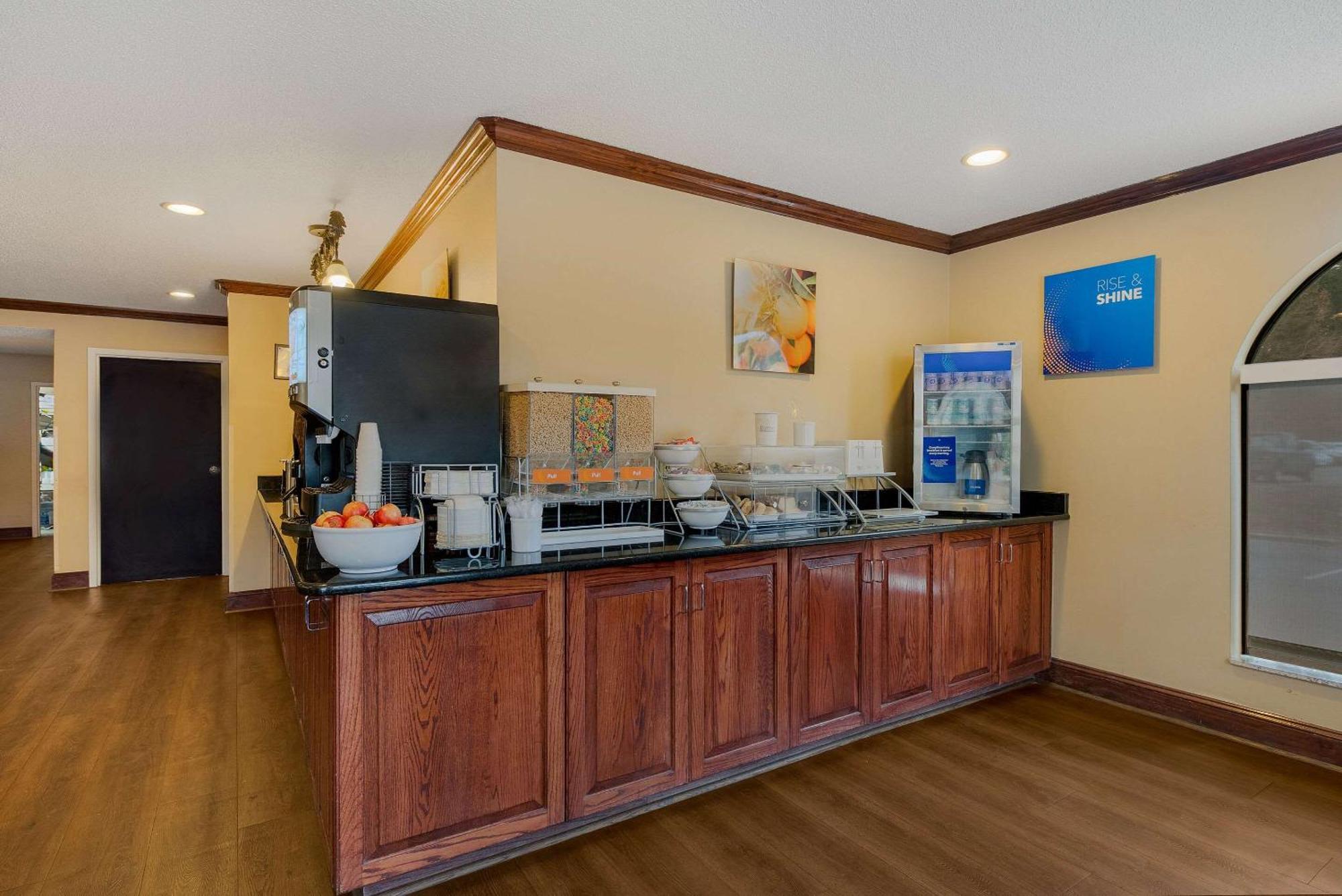 Comfort Inn Fayetteville I-95 Luaran gambar